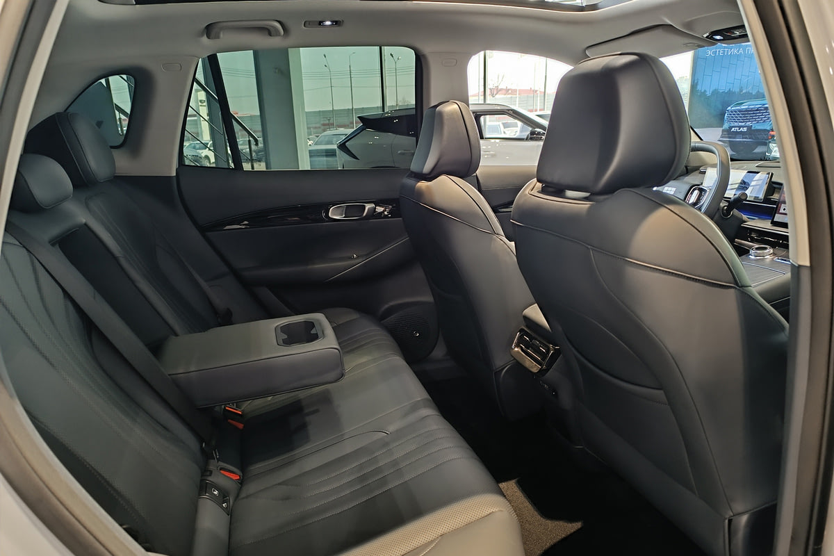 Фото GEELY EX5 I Макс Серебристый металлик I 2025, №8