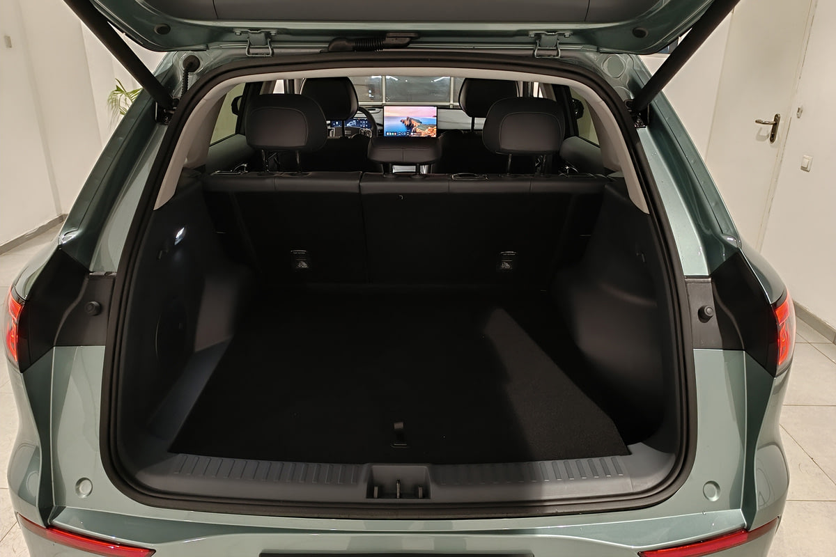 Фото GEELY EX5 I Max Water Reflection GreenBlue I 2025, №9