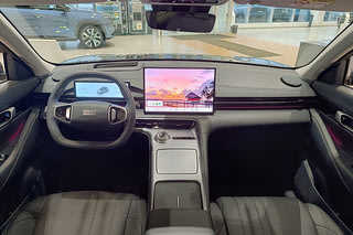 Фото GEELY EX5 Max