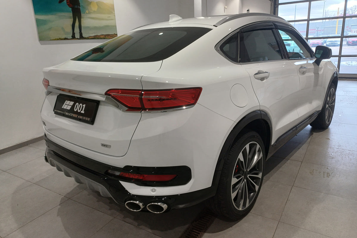 Фото GEELY KNEWSTAR 001 I Flagship Crystal White I 2024, №2