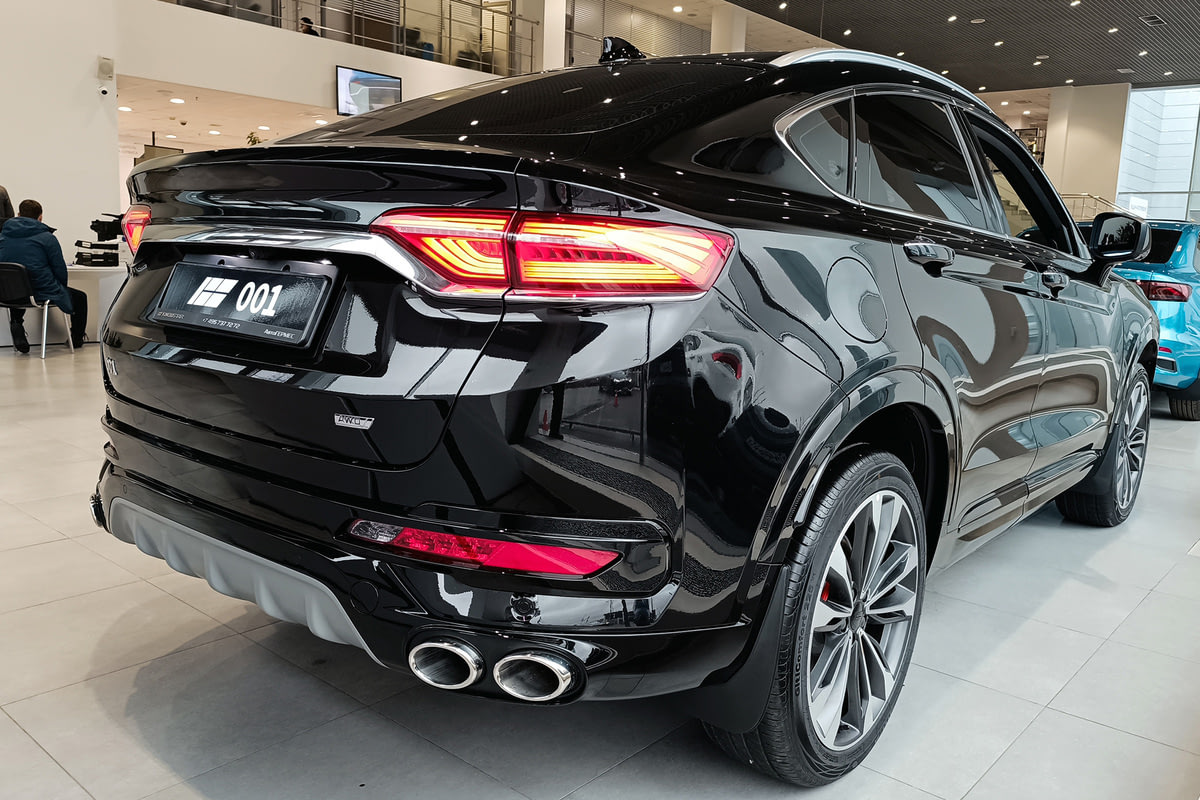 Фото GEELY KNEWSTAR 001 I Flagship Ink Black I 2024, №2