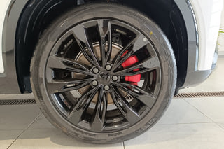 Фото KNEWSTAR 001 Flagship Sport