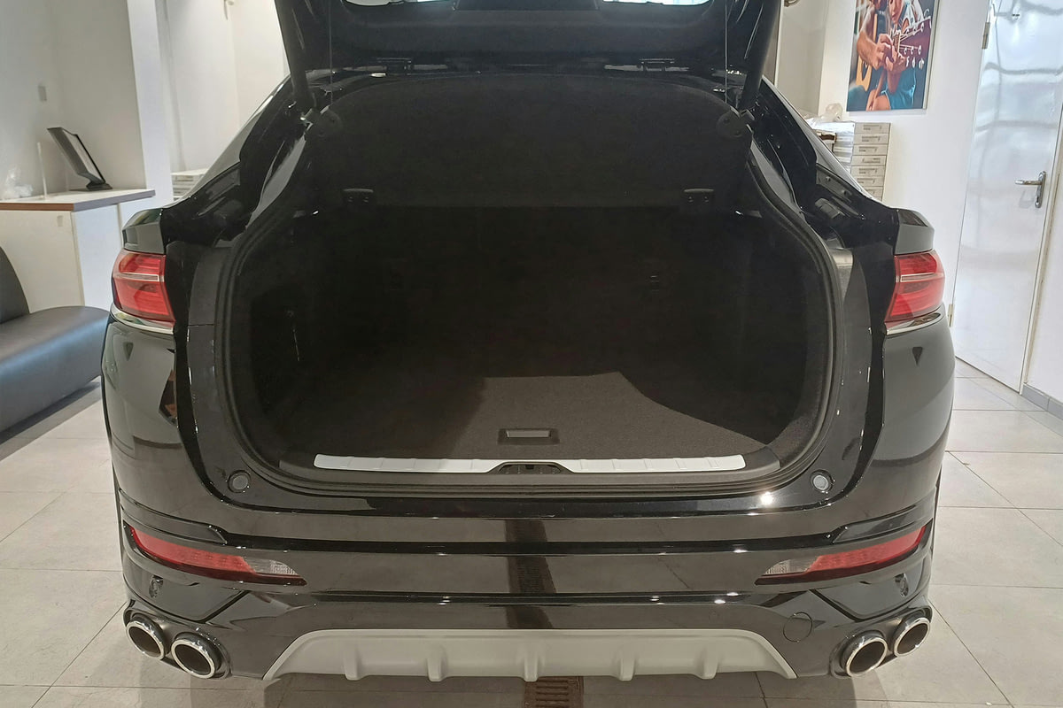 Фото GEELY KNEWSTAR 001 I Flagship Sport Ink Black I 2024, №9