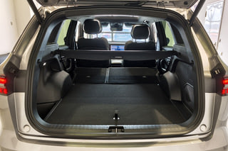 GEELY Monjaro I Флагман Серебристый металлик I 2026, №10