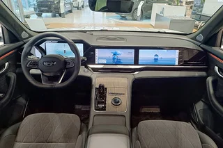 Фото GEELY Monjaro Flagship SE