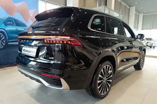 Фото GEELY Monjaro Flagship SE