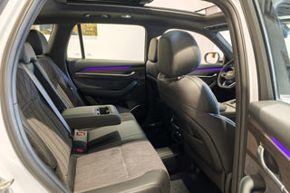 GEELY Monjaro I Люкс Белый металлик I 2026, №8