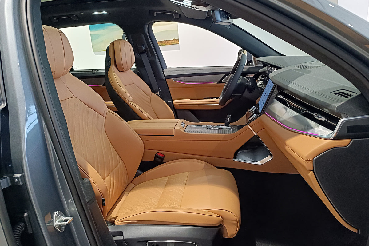 Фото GEELY Nordcross 001 I Ultra Tech Grey I 2025, №7