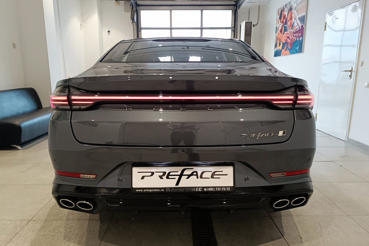 Фото GEELY Preface I Флагман Серый металлик I 2026, №3