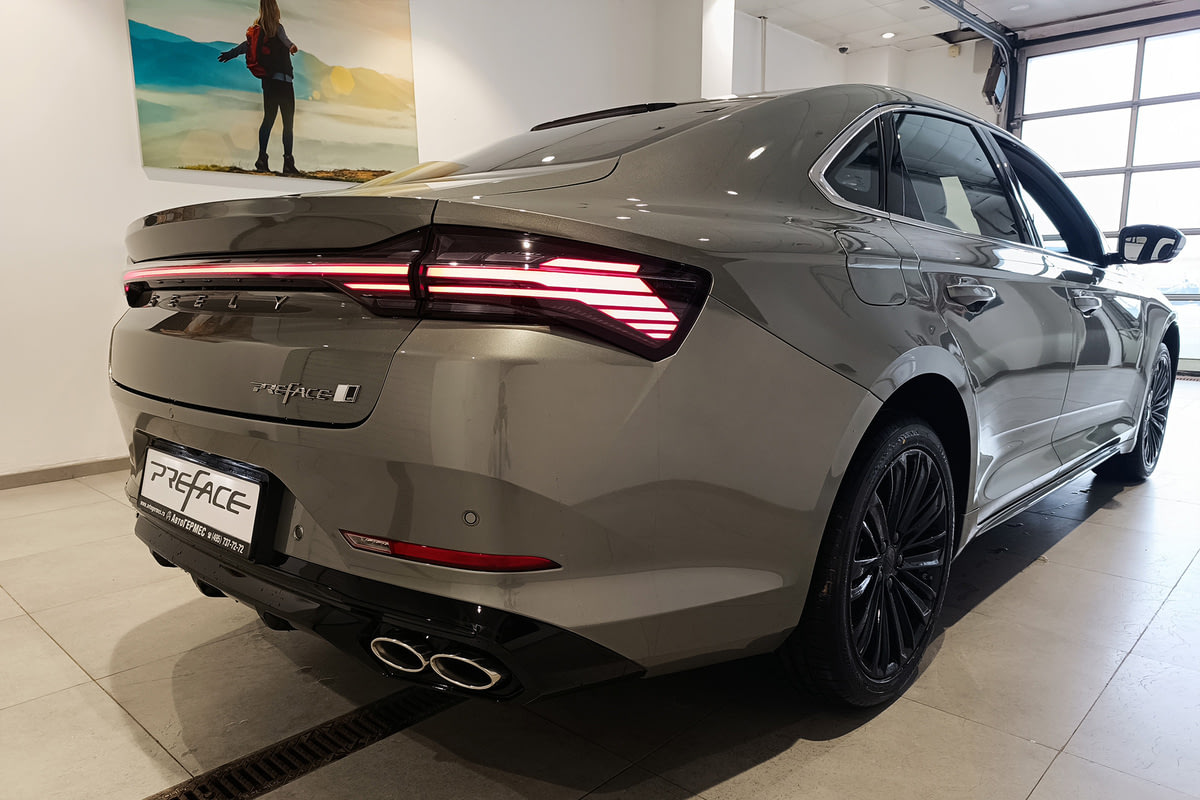 Фото GEELY Preface I Flagship Moss green I 2024, №2