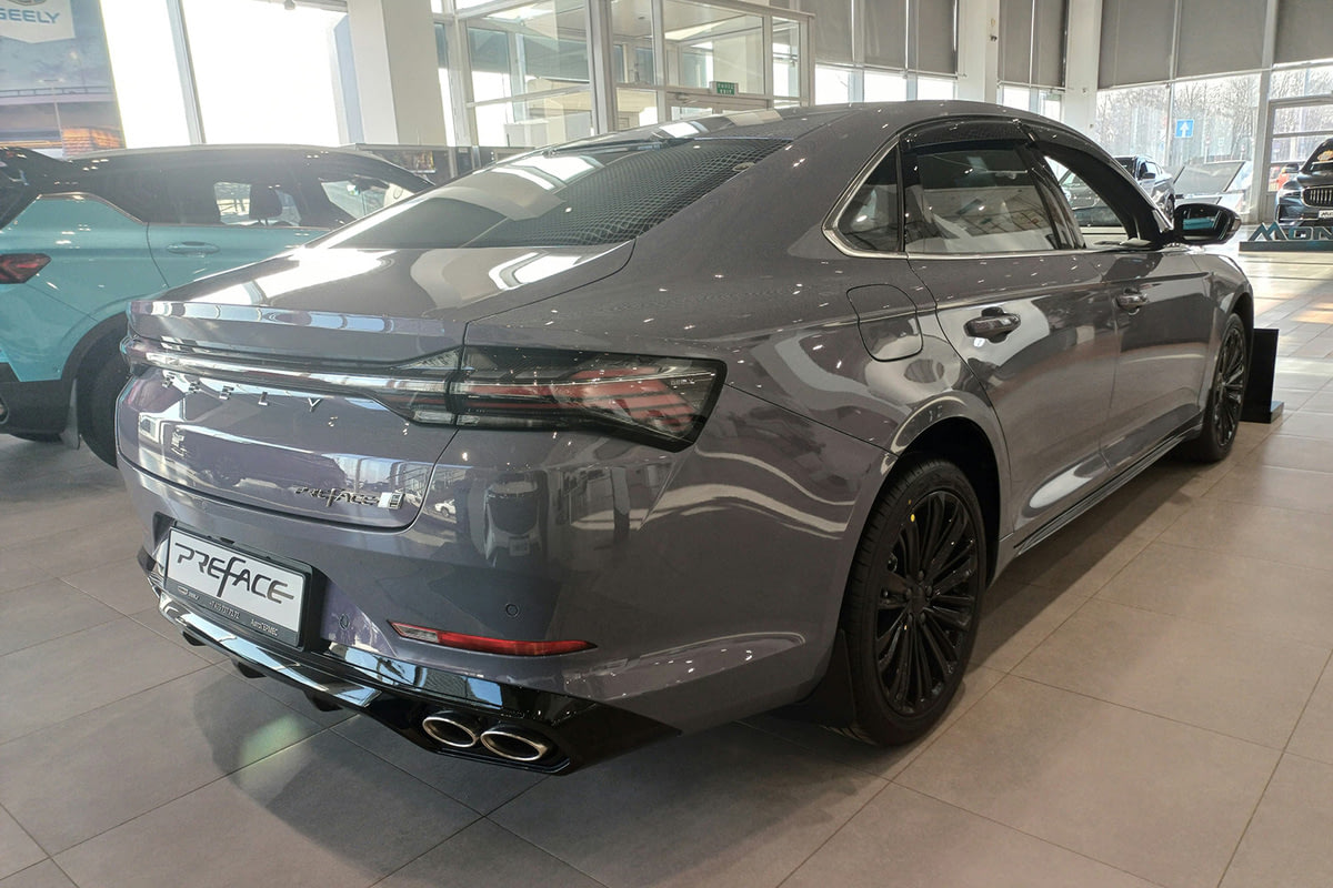 Фото GEELY Preface I Flagship Diamond purple I 2024, №2