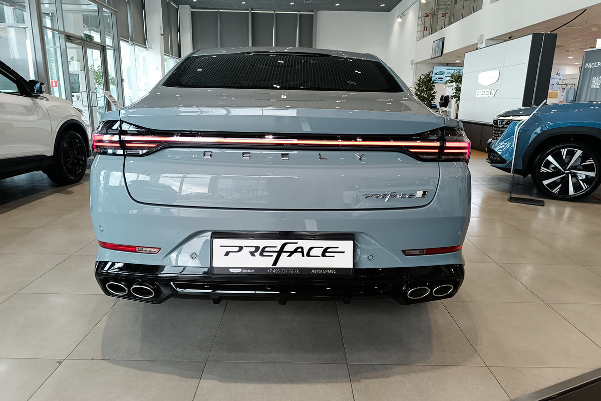 Фото GEELY Preface I Flagship Light grey I 2024, №2