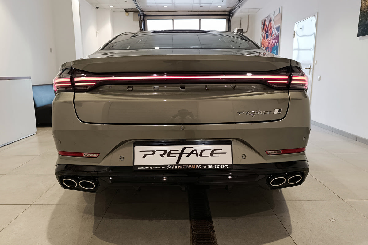 Фото GEELY Preface I Flagship Moss green I 2024, №3
