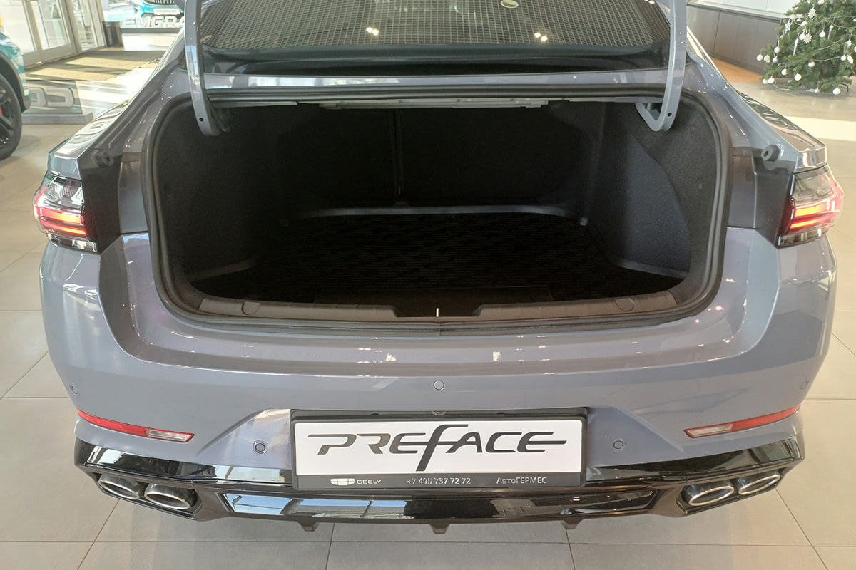 Фото GEELY Preface I Flagship Diamond purple I 2024, №9