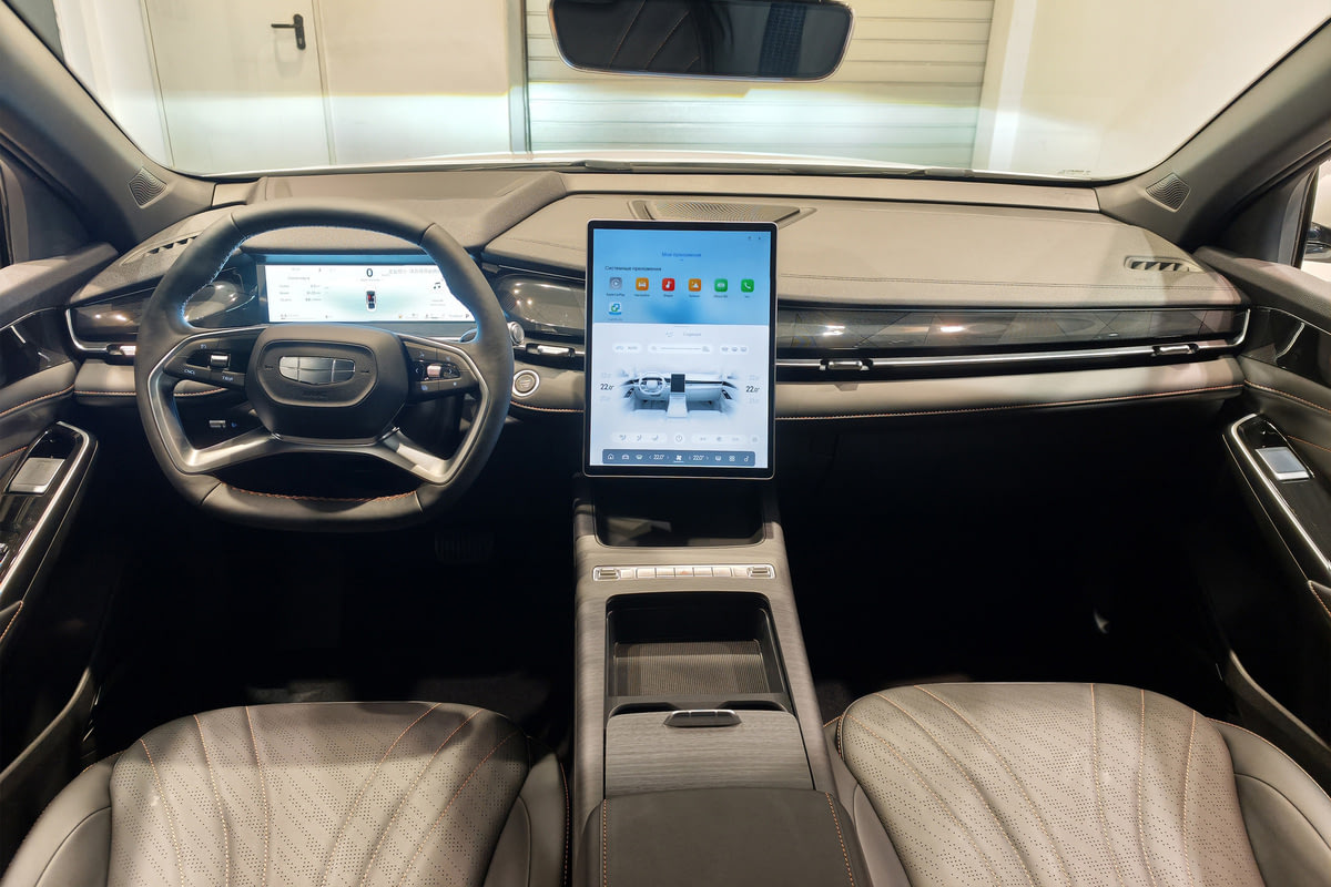 Фото GEELY Preface I Люкс Белый I 2026, №5