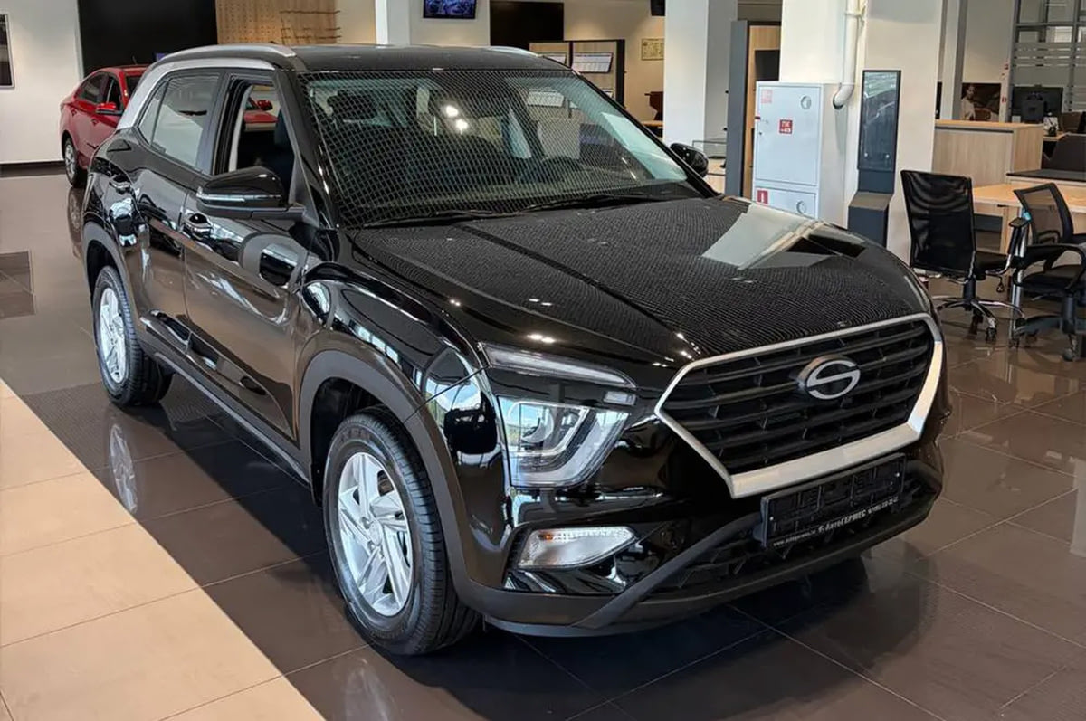 Фото HYUNDAI Creta (Solaris HC) I Фэмили (Family) Черный металлик I 2025, №3