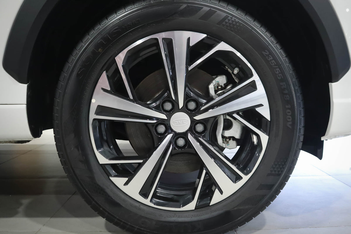 Фото JAC JS6 I Luxury Белый глянец I 2024, №18