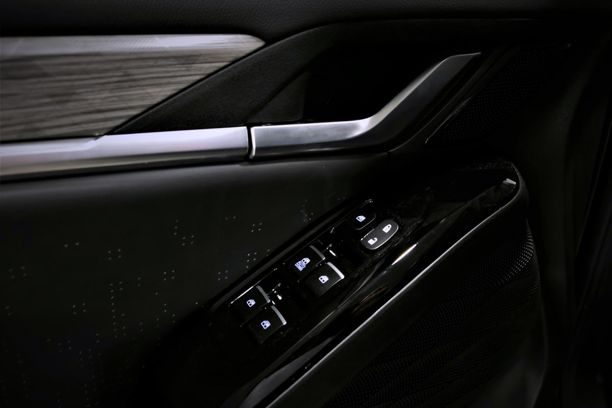 Фото JAC JS6 I Luxury Черный жемчуг I 2024, №7