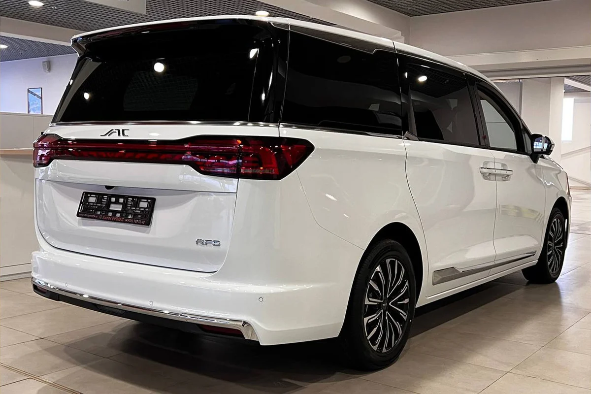 Фото JAC RF8 I Flagship Белый глянец I 2025, №3