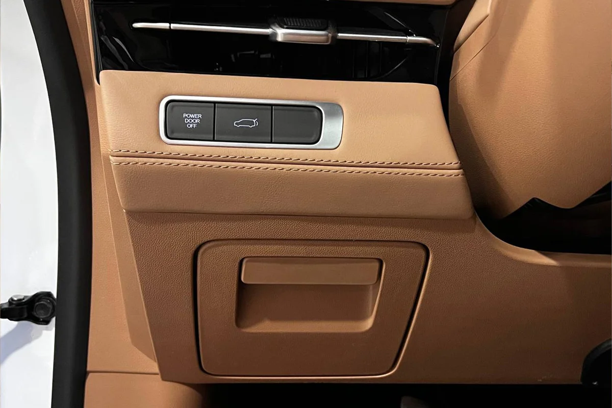 Фото JAC RF8 I Flagship Белый глянец I 2025, №11