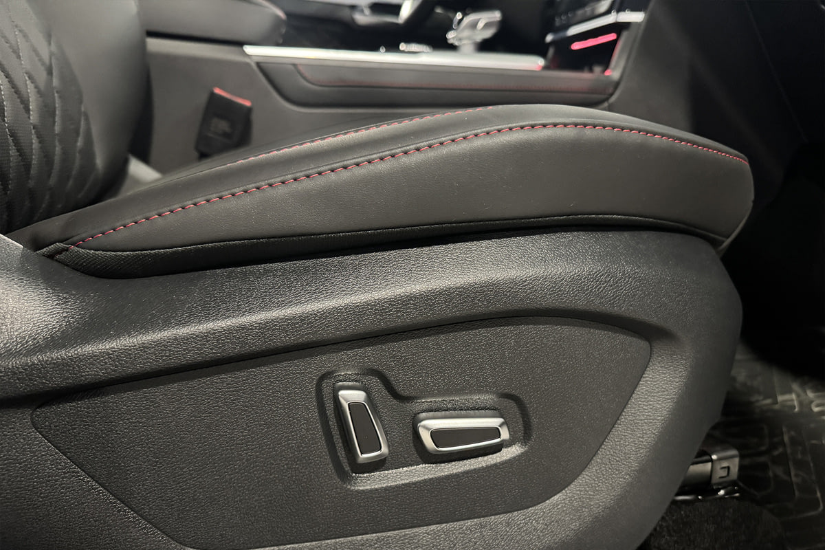 Фото JAC T9 I Эксплор 2.0TGDI Серый металлик I 2026, №17