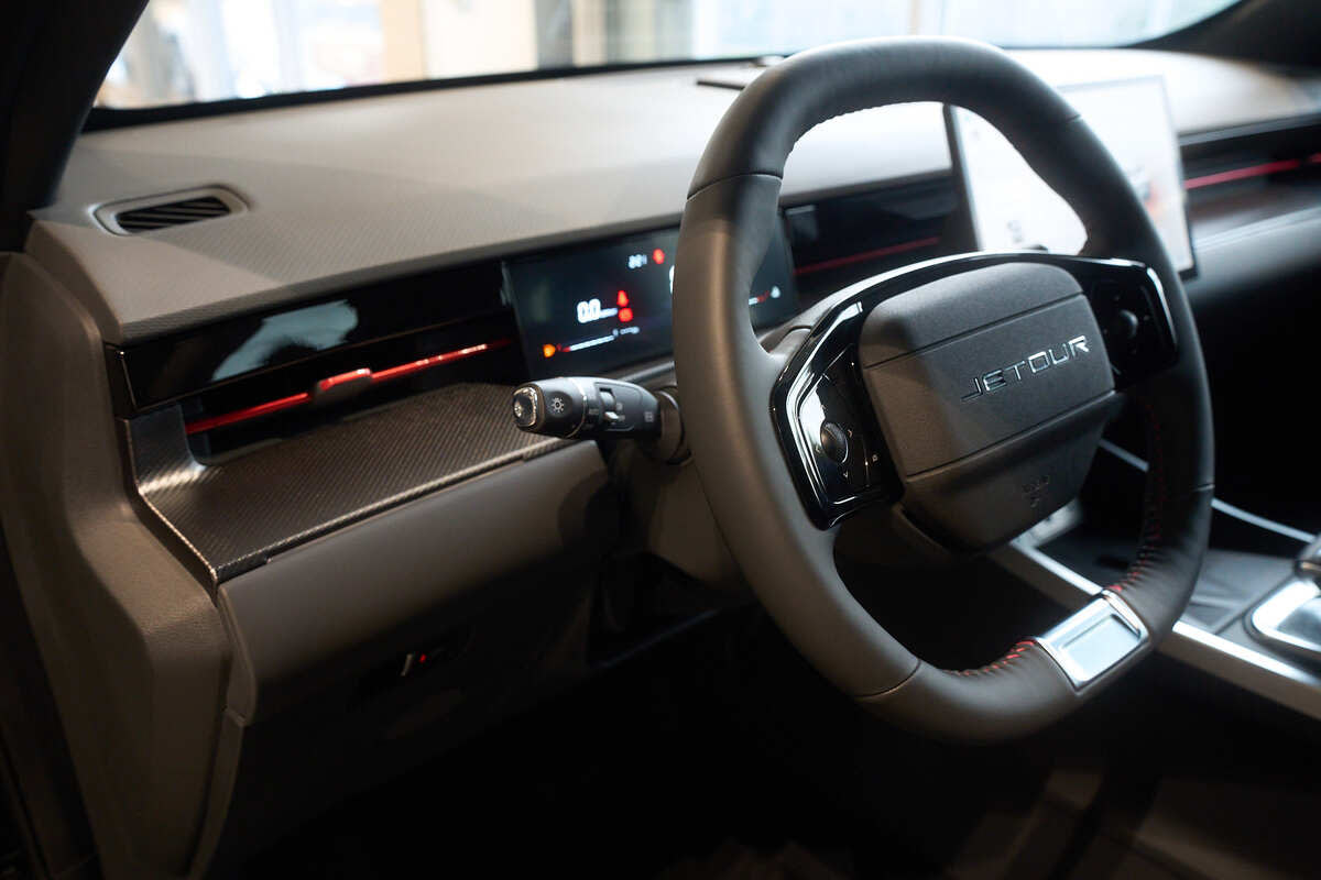 Фото JETOUR Dashing I Elite 1.5 Зеленый металлик I 2025, №3