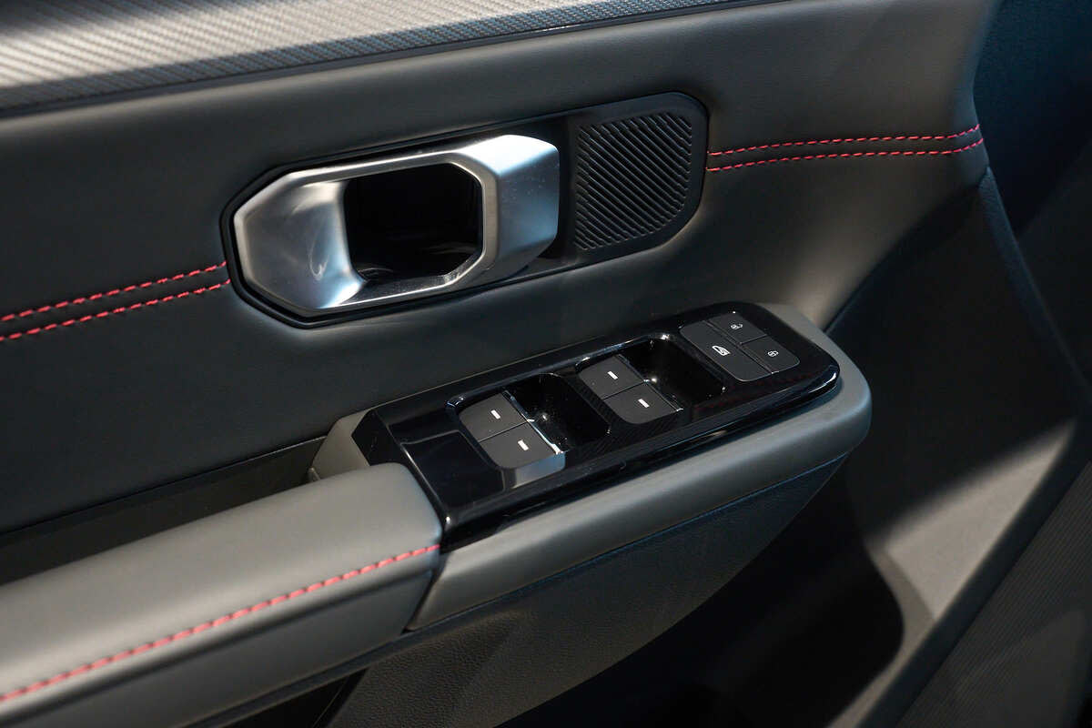 Фото JETOUR Dashing I Elite 1.5 Зеленый металлик I 2025, №7