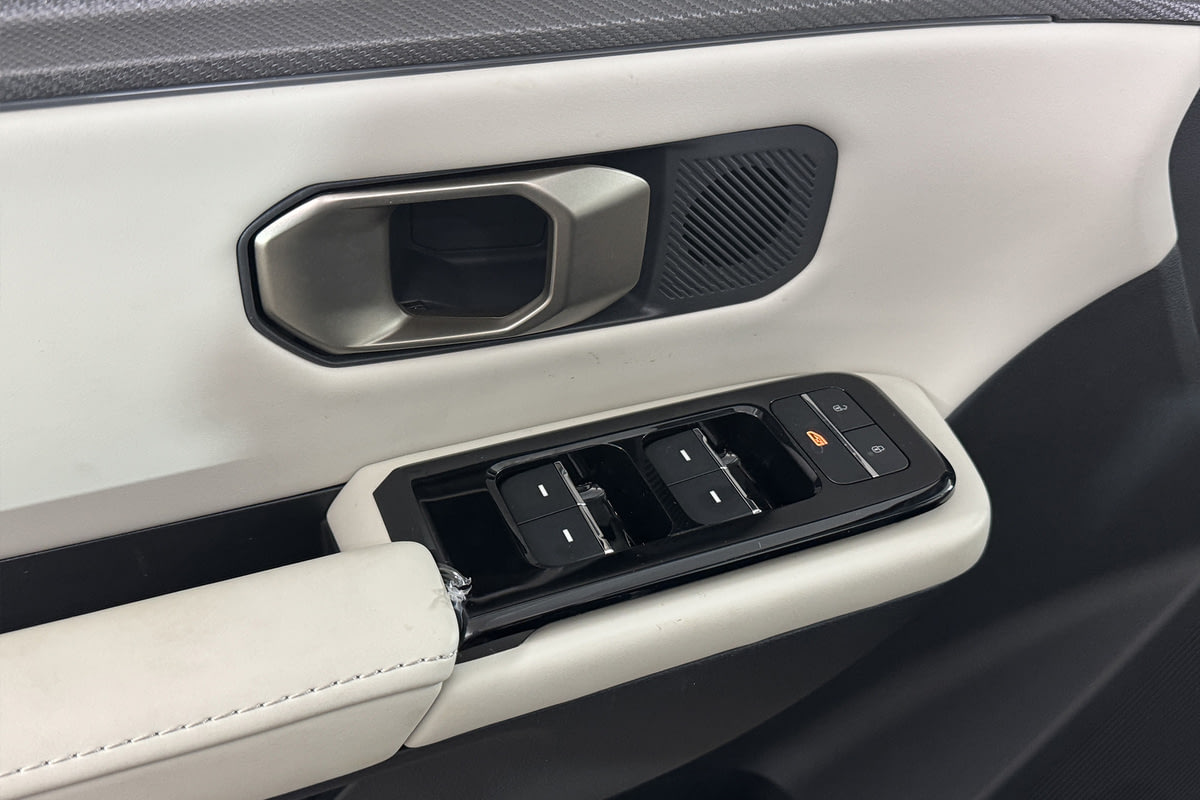 Фото JETOUR Dashing I Elite 1.5 Черный металлик I 2025, №5