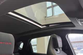 JETOUR Dashing I Elite 1.5 Белый металлик I 2025, №17