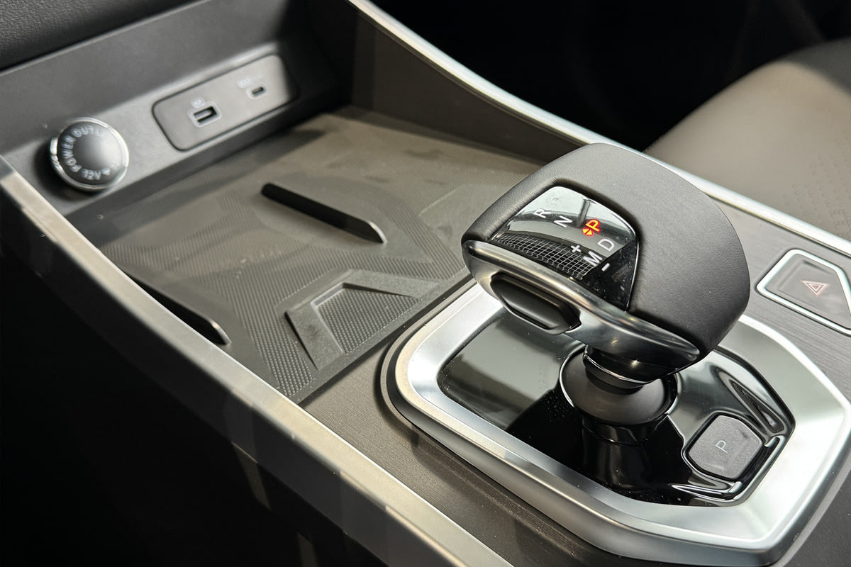 Фото JETOUR Dashing I Elite 1.5 Черный металлик I 2025, №9