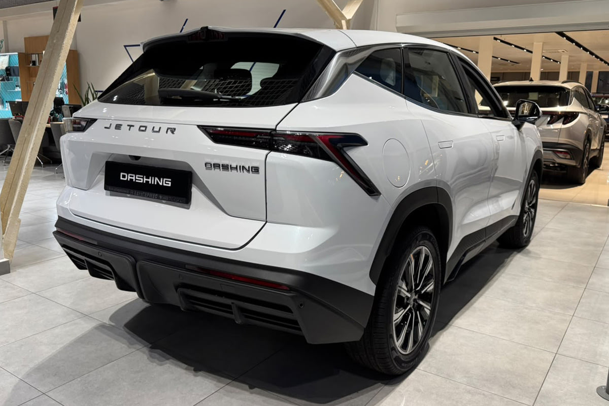 Фото JETOUR Dashing I Комфорт Белый металлик I 2026, №2