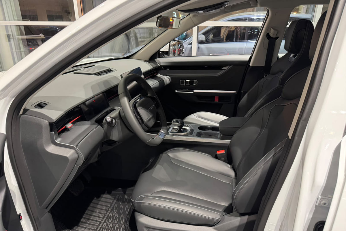 Фото JETOUR Dashing I Комфорт Белый металлик I 2026, №6
