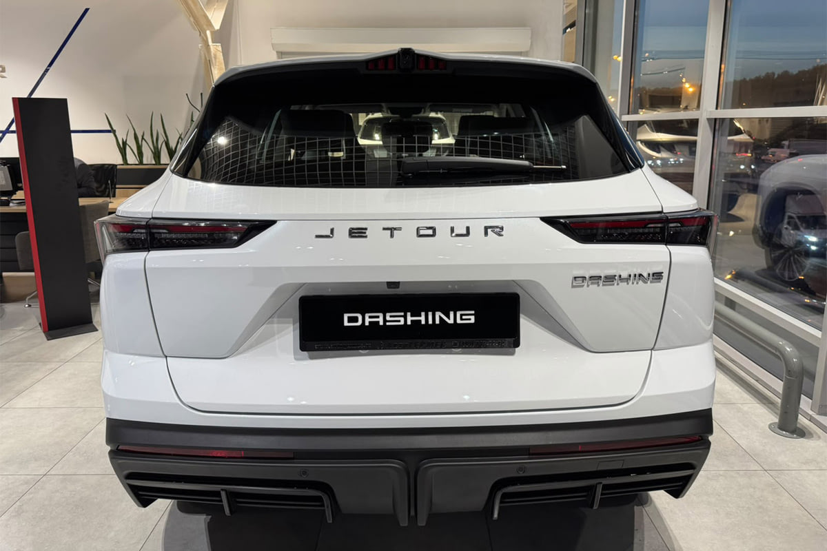Фото JETOUR Dashing I Комфорт Белый металлик I 2026, №3