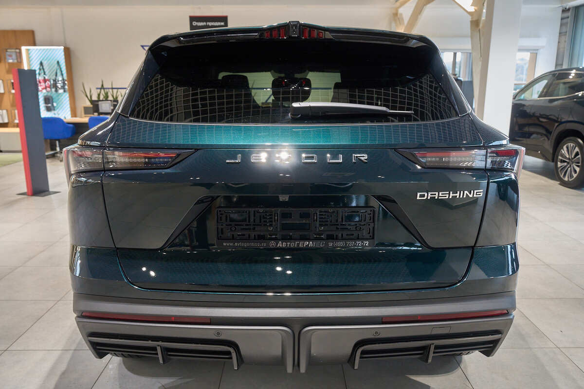 Фото JETOUR Dashing I Престиж Зеленый металлик I 2026, №11