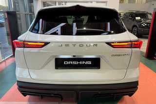 Фото JETOUR Dashing Престиж