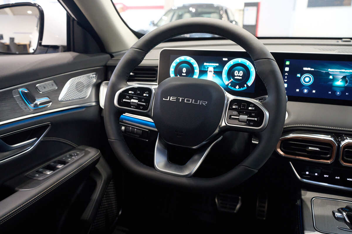 Фото JETOUR X70 Plus I Рестайлинг Comfort 1.6 Белый металлик I Рестайлинг 2025, №11