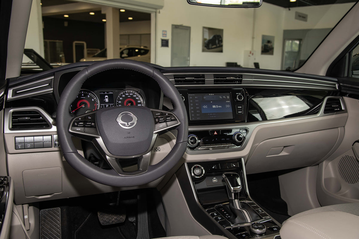 Фото KGM Korando I DREAM AWD Металлический серый I 2025, №7