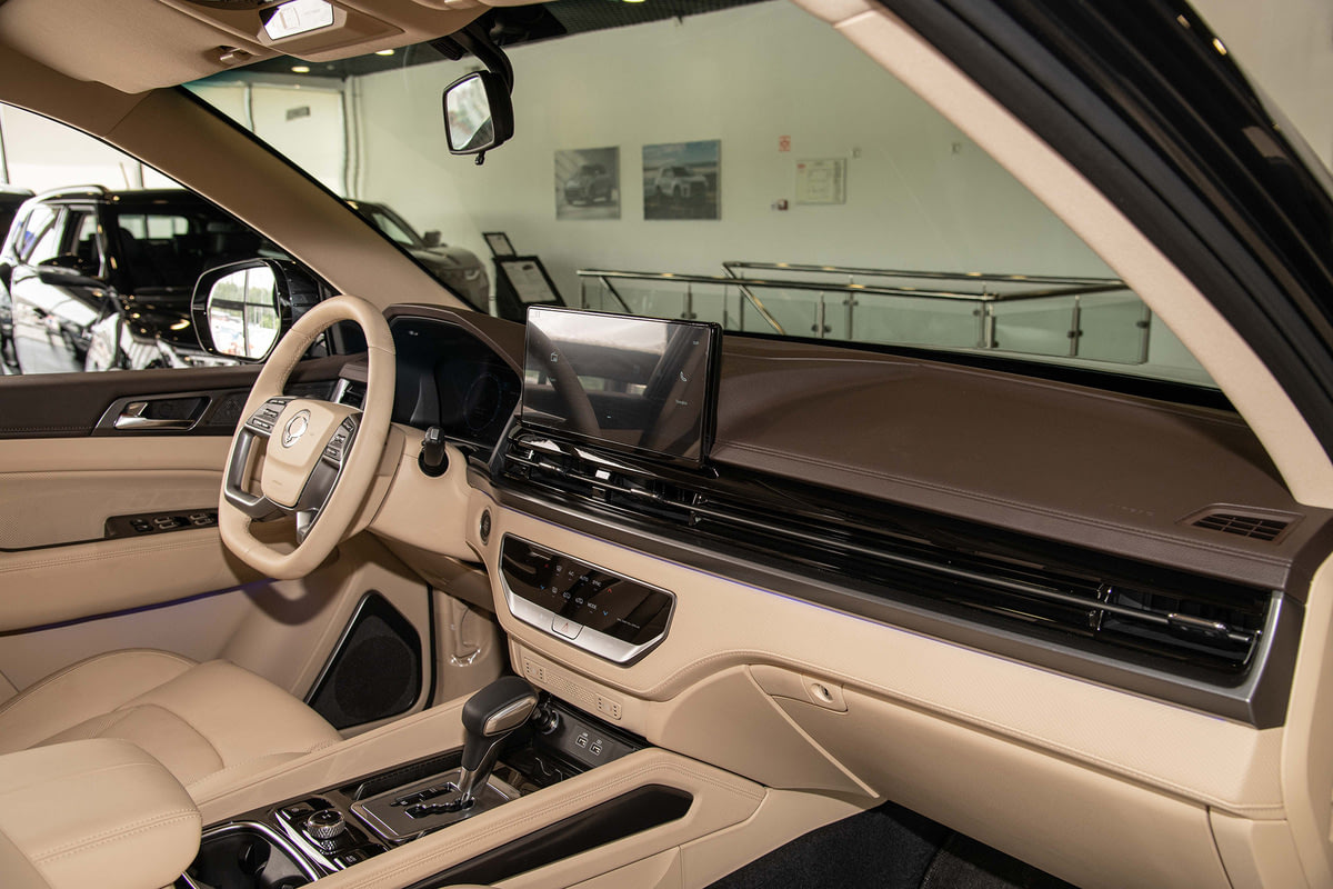 Фото KGM Rexton I DREAM 4WD Темный серый I 2025, №9