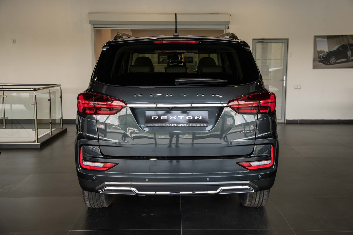Фото KGM Rexton I DREAM 4WD Темный серый I 2025, №5