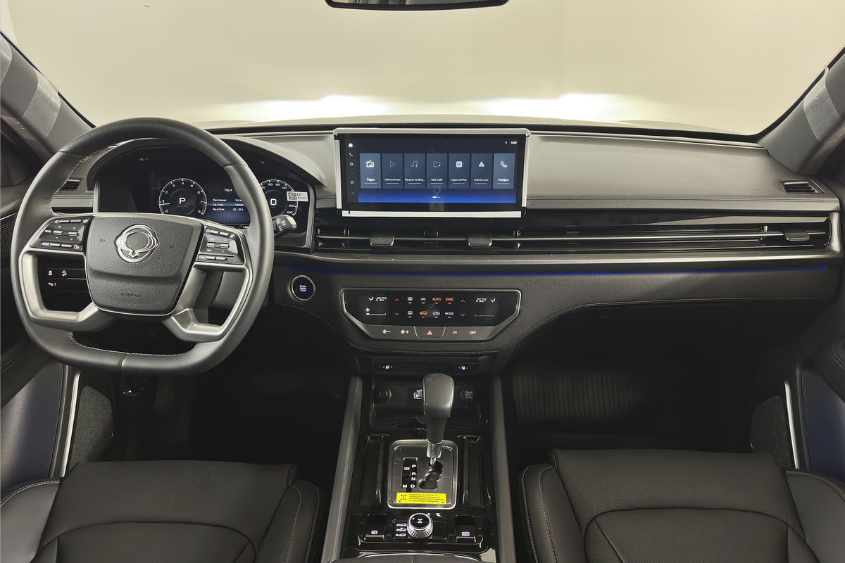 Фото KGM Rexton I ПРЕМЬЕР 4X4 Классический черный I 2025, №6
