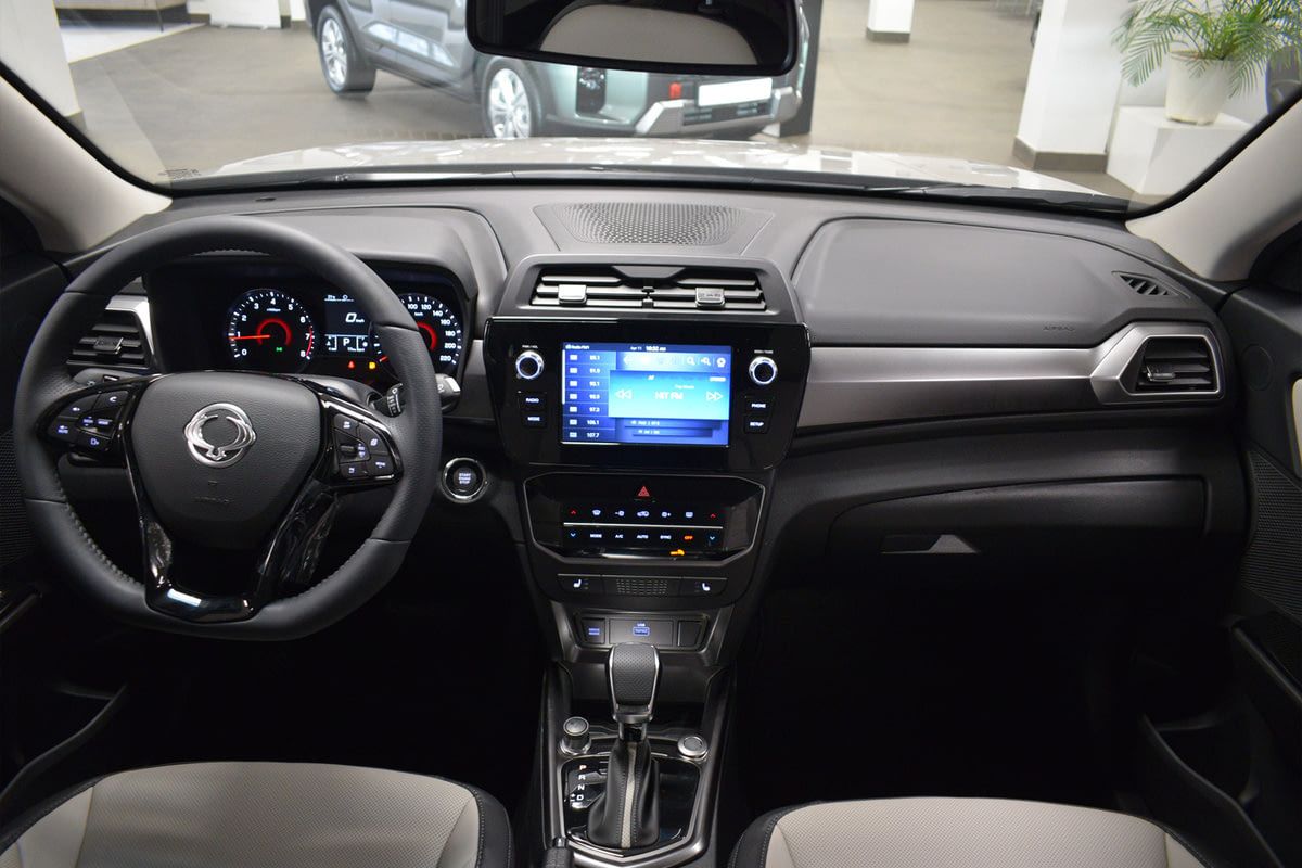 Фото KGM Tivoli I ICON Песочный бежевый I 2024, №7