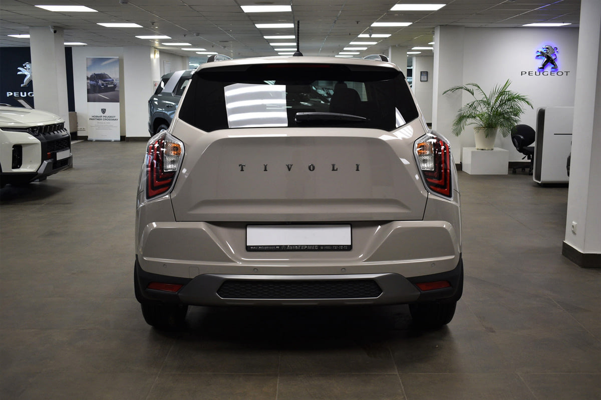 Фото KGM Tivoli I ICON Песочный бежевый I 2024, №5