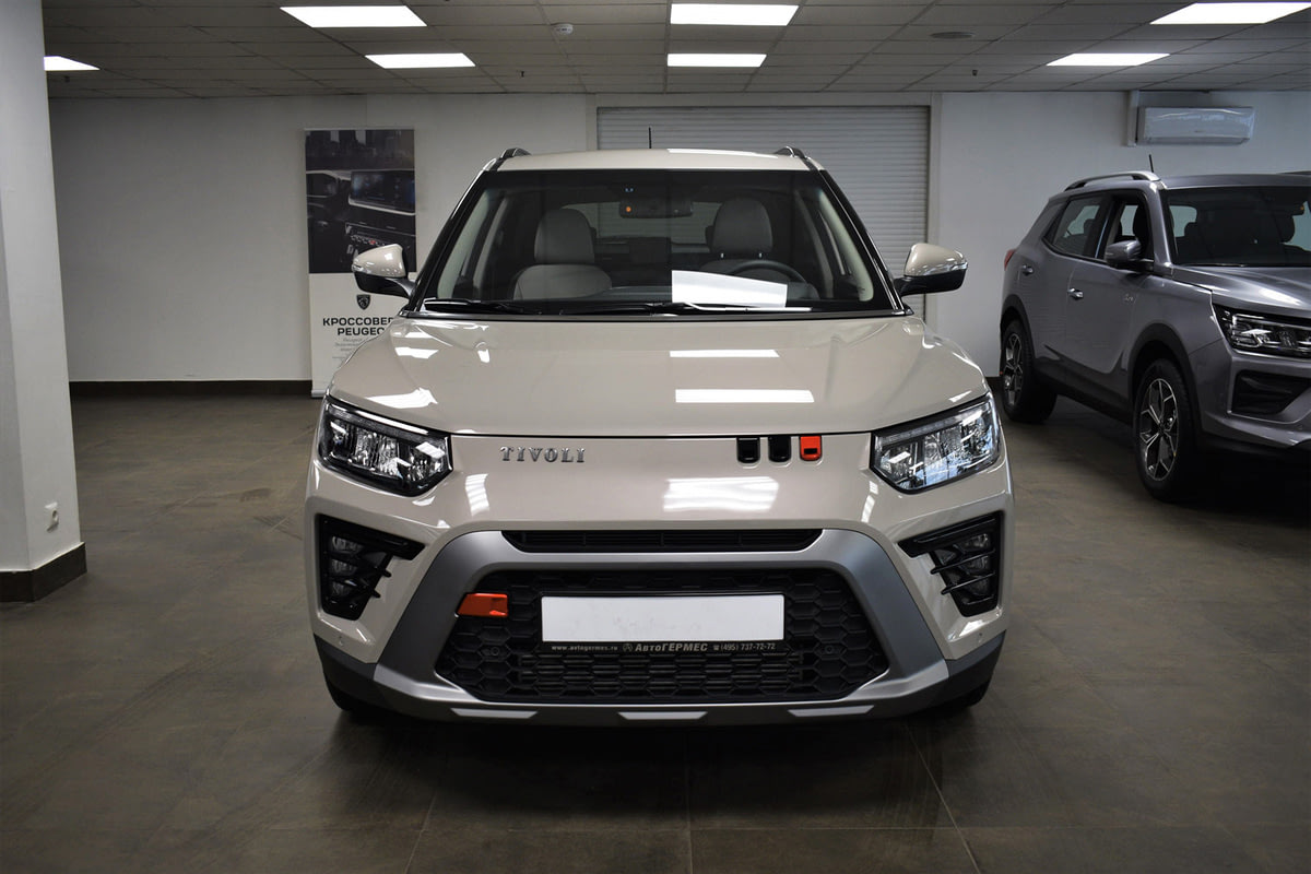 Фото KGM Tivoli I ICON Песочный бежевый I 2024, №2