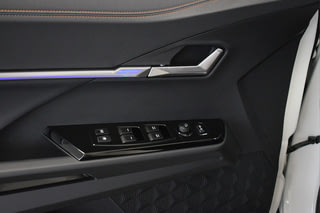 Фото KGM Torres ICON AWD