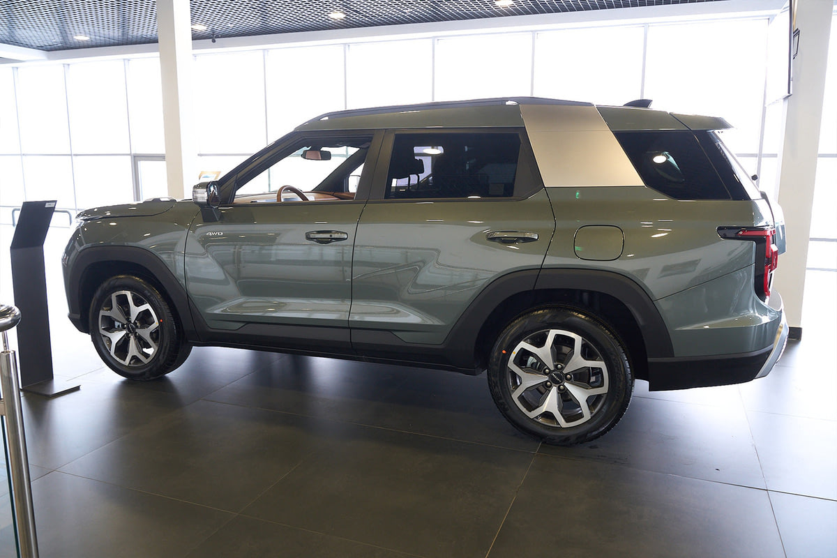 Фото KGM Torres I ICON AWD BROWN Природный зеленый I 2024, №21