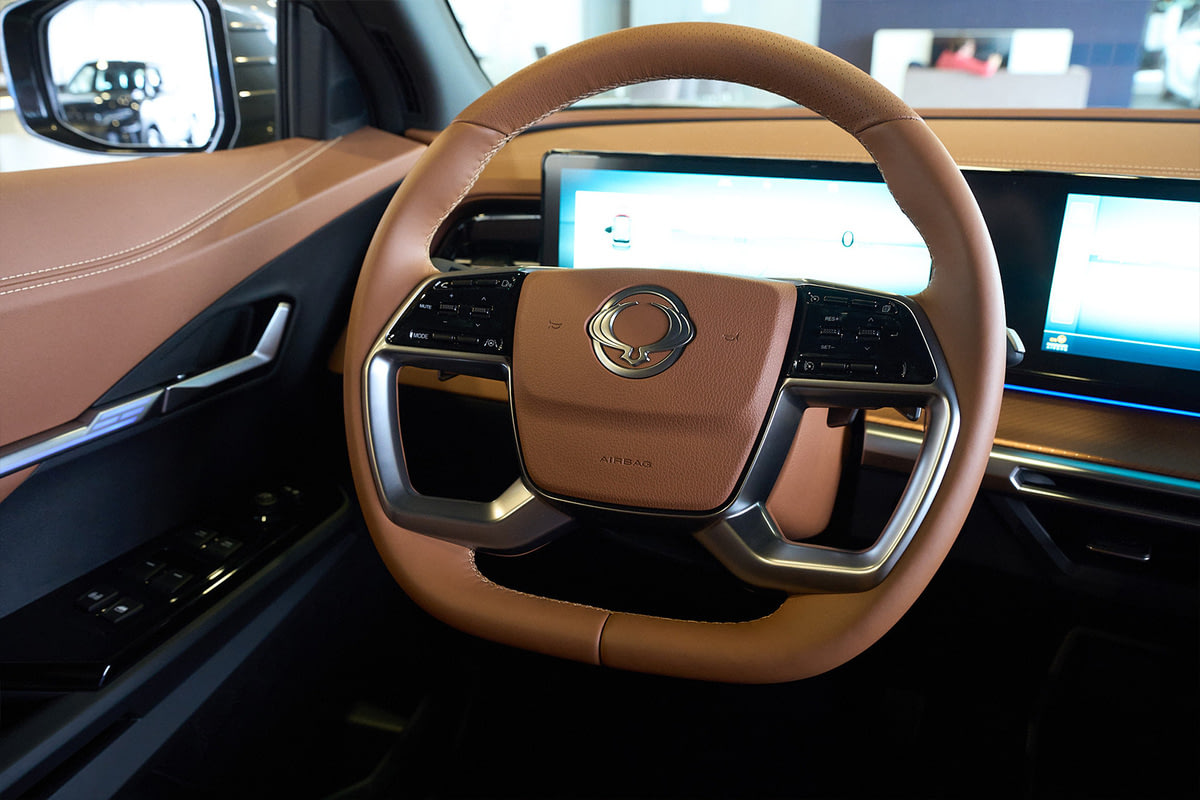 Фото KGM Torres I ICON AWD BROWN Природный зеленый I 2024, №6