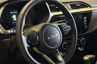 Фото Kia Rio (Solaris KRS) Премиум (Premium)