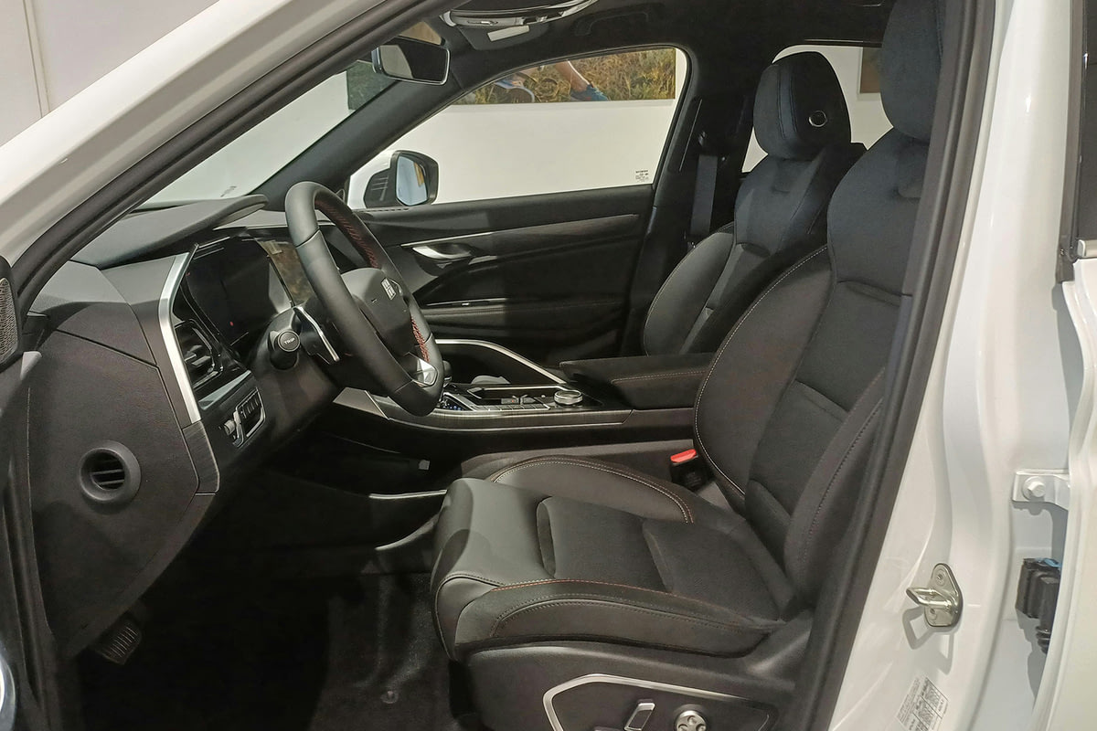 Фото KNEWSTAR 001 I Flagship Crystal White I 2024, №6