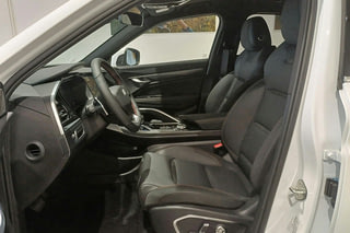 KNEWSTAR 001 I Flagship Crystal White I 2024, №6