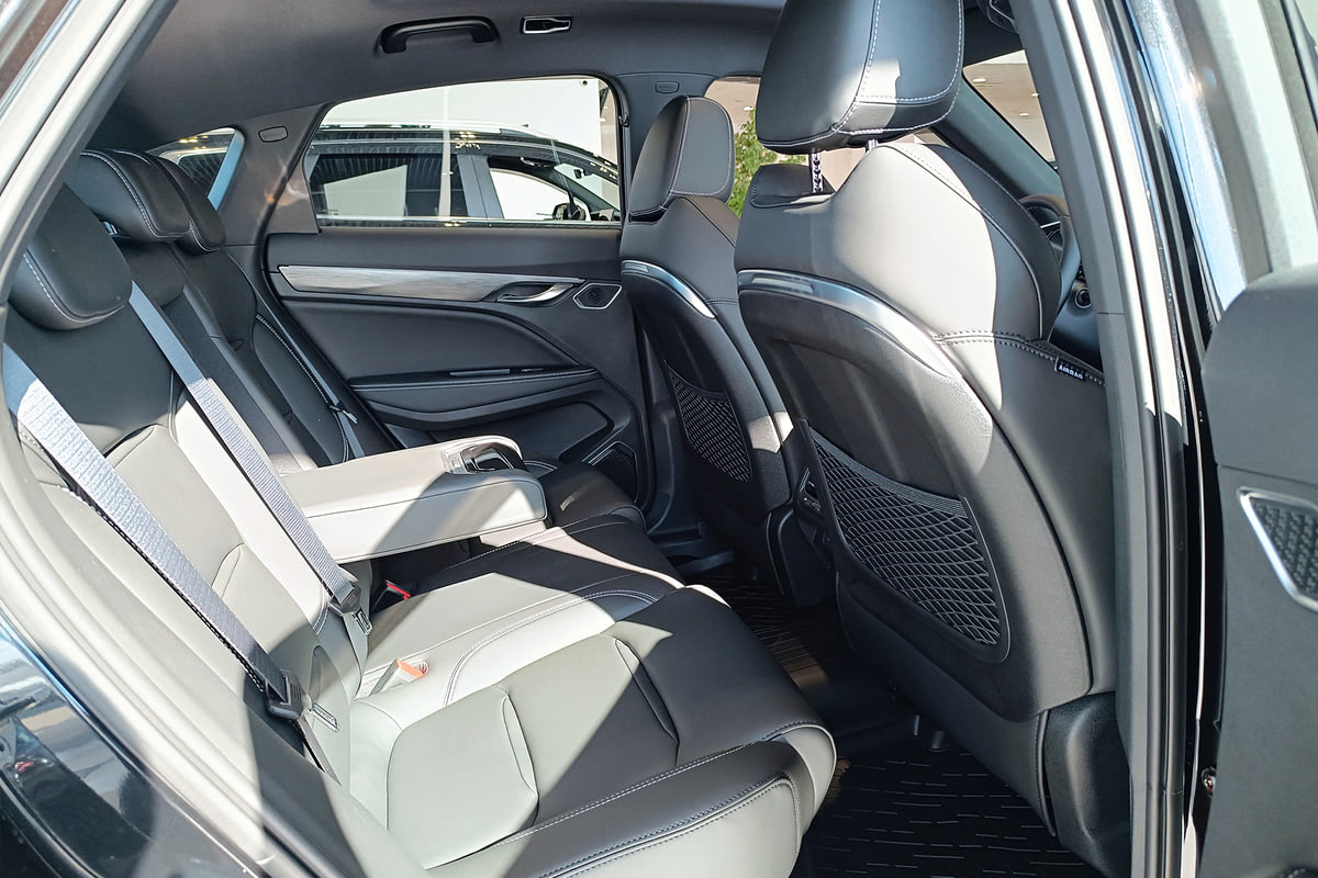 Фото KNEWSTAR 001 I Luxury Ink Black I 2024, №8